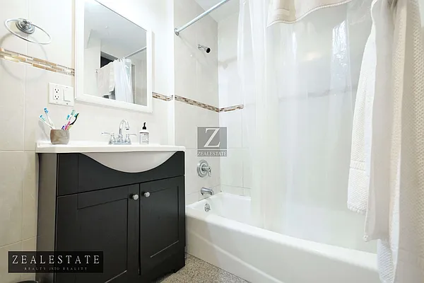 Rented by ZealEstate Group Inc | media 69