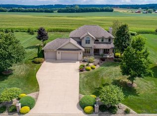 5176 Austin Ln NW, Strasburg, OH 44680