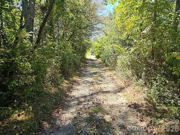 3rd image of Patterson Estate Rd #5