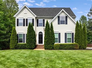 11409 Hunton Ridge Ln, Glen Allen, VA 23059