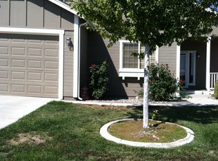 710 W Canary Cir, Fernley, NV