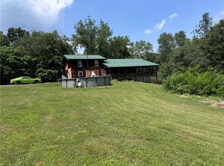 233 Grantz Hollow Rd, Vandergrift, PA 15690