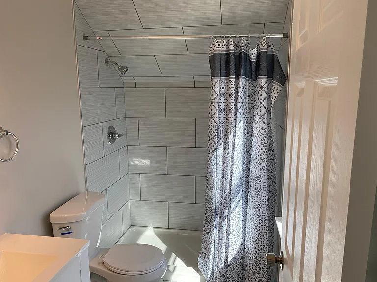 1250 Stevens Ave — Photo 8
