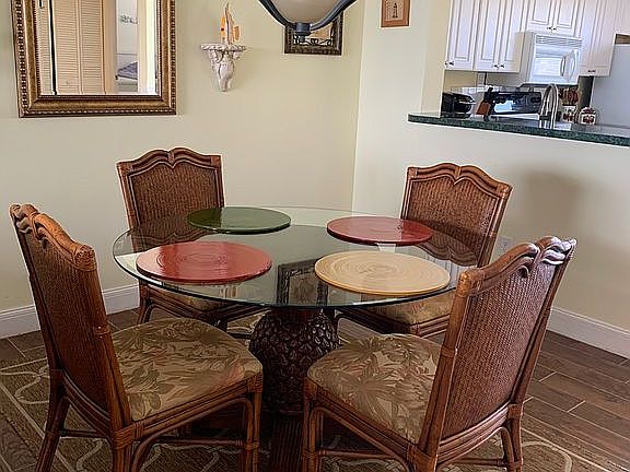 Dining Area.