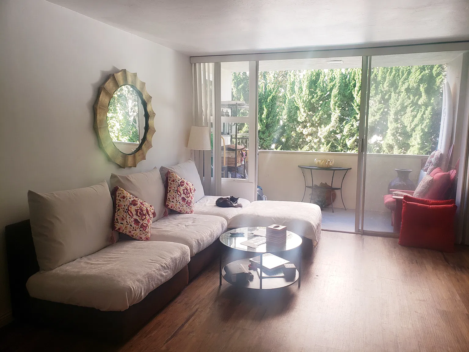 2 bed, 750 sqft, $3,800 — Photo 2