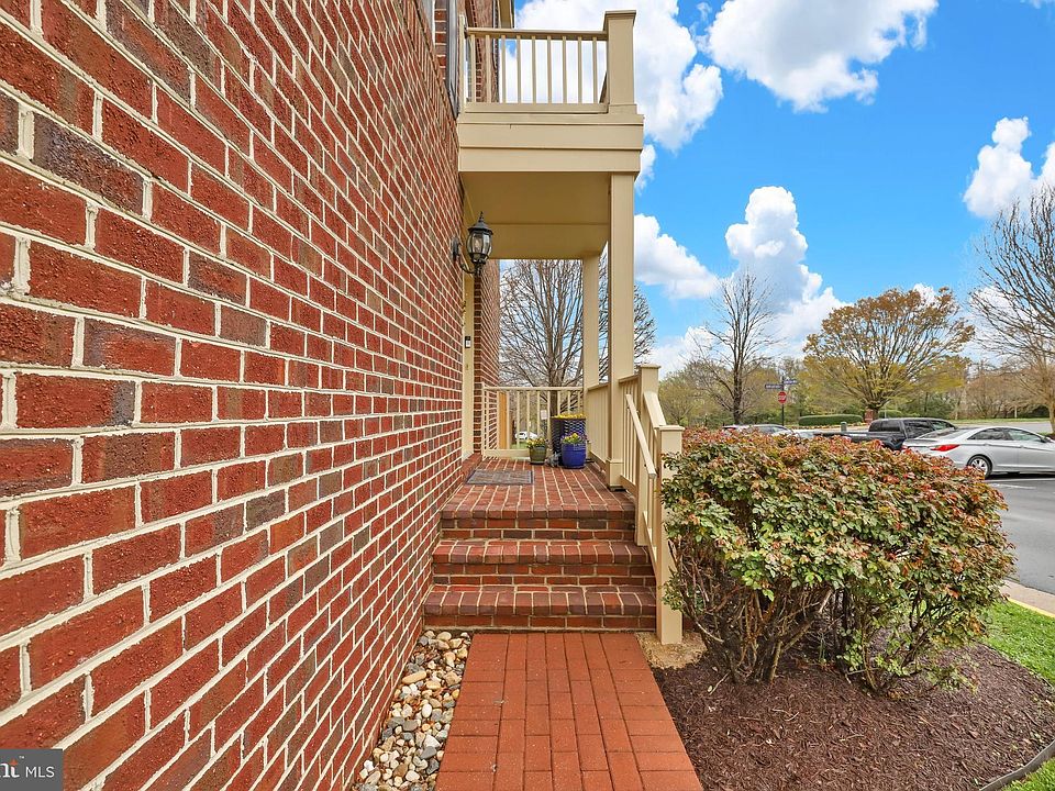8102 Dove Cottage Ct, Lorton, VA 22079 Zillow