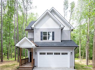 2805 Rochelle St, Durham, NC 27703