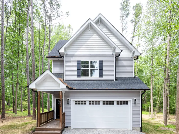 2805 Rochelle St, Durham, NC 27703