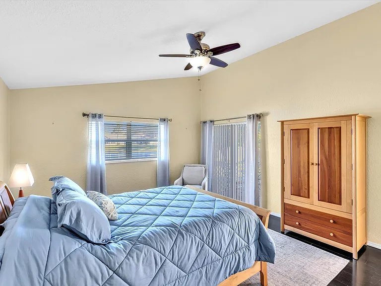 4194 Bluff Harbor Way — Photo 24