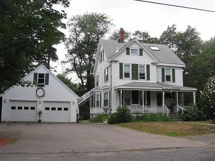 Building Photo - 35 Vine St #1