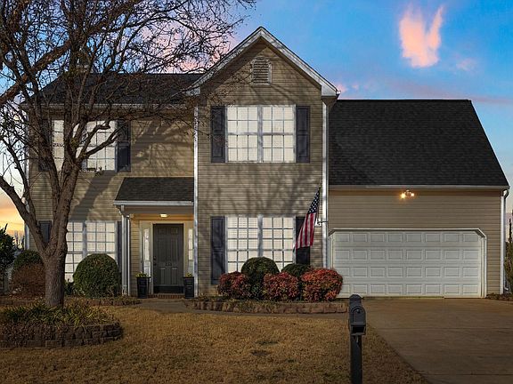 5th image of 151 Bonnie Woods Dr