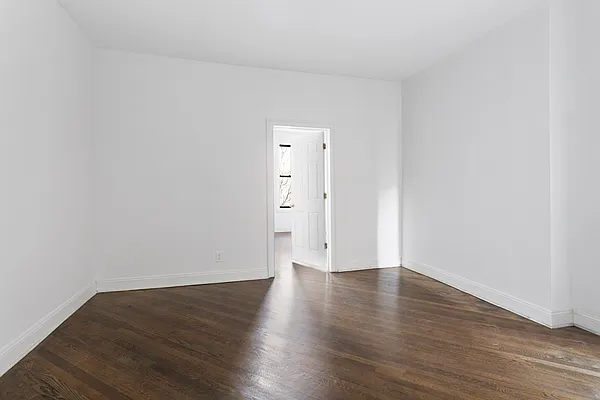 Rented by Douglas Elliman | media 19