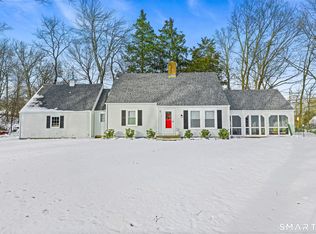 2 Woodley Lane, Norwalk, CT 06851