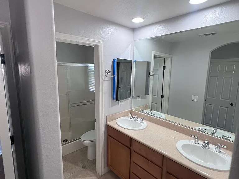 1346 Sky Ridge Ct — Photo 15