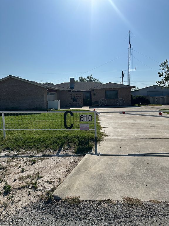 610 Clouse Dr - Property Image
