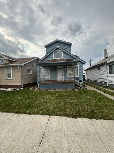 1616 Chandler Ave Photo 1