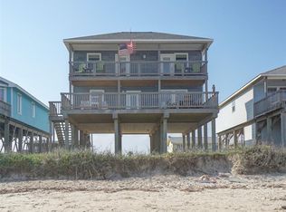 119 Beach Dr, Surfside Beach, TX 77541