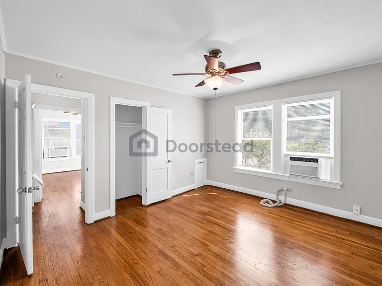 2121 Alabama St — Photo 17