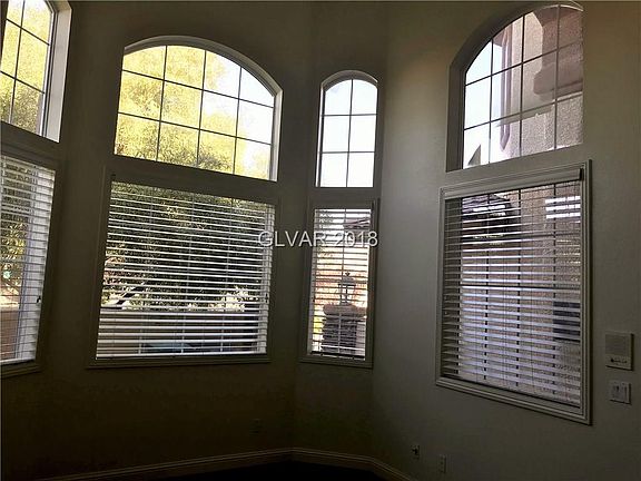 4th image of 10605 San Bellacova Ct