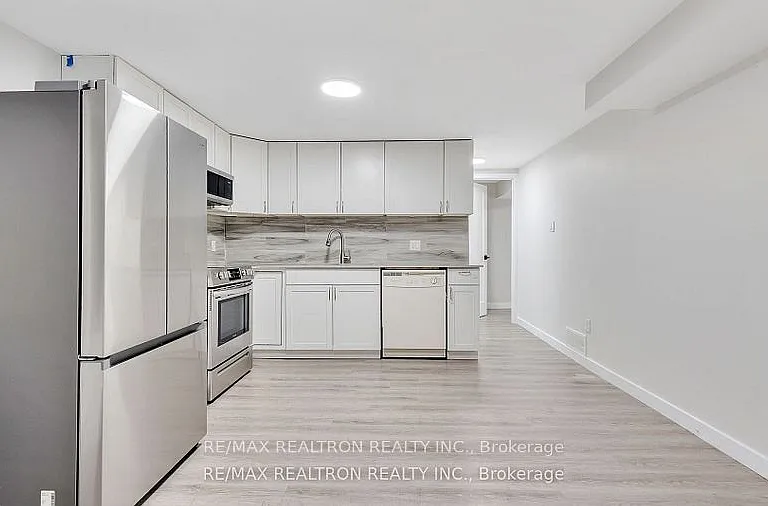 1282 Winter Ave #BASEMENT — Photo 12