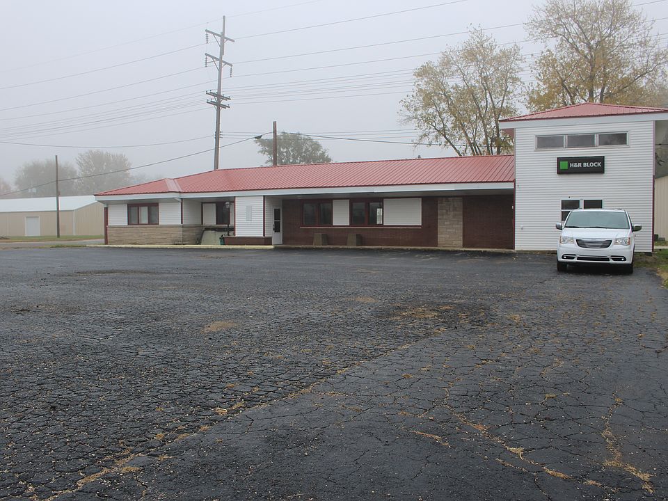 1st image of 247 N Railroad Ave