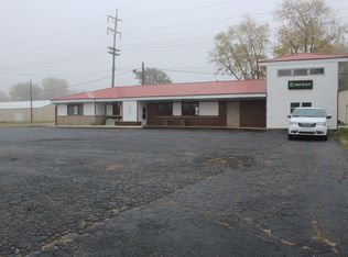 247 N Railroad Ave, Paxton, IL 60957