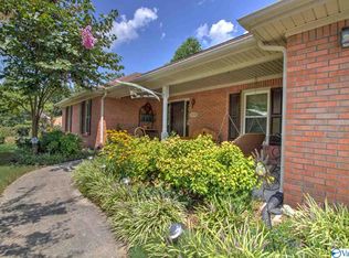 139 Castleton Dr, Harvest, AL 35749