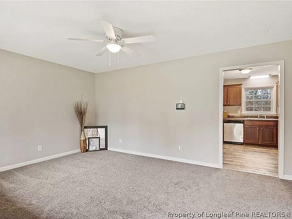 3rd image of 128 Brewster Dr