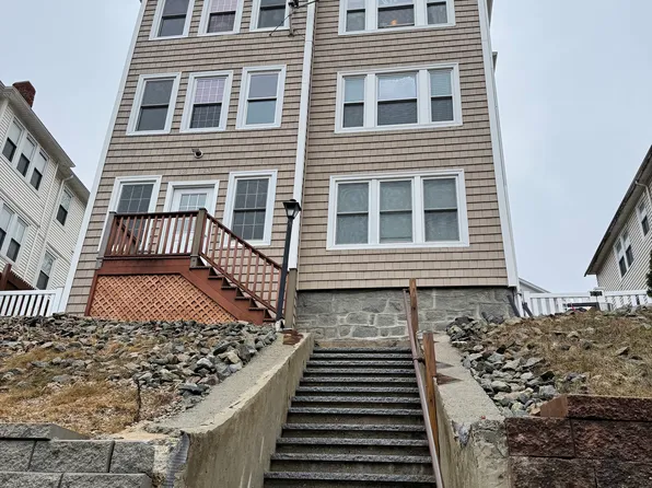 161-163 Perry Ave #2, Worcester, MA 01610