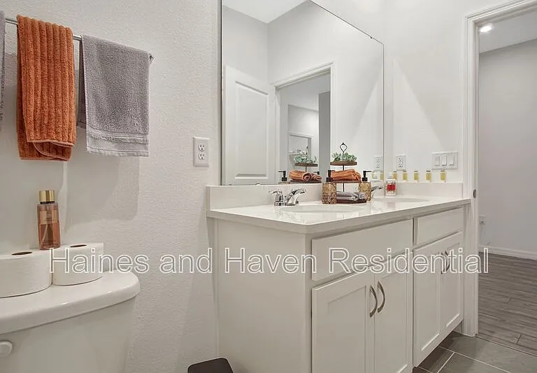 4136 Lavender Ct — Photo 24