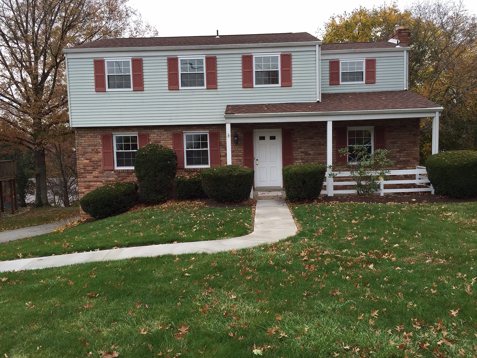 9069 Pine Heights Pl photo 1