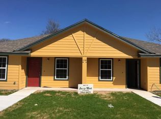 1318 Green St #B, Lockhart, TX 78644
