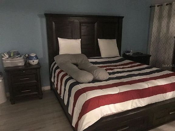 4th image of 237 Golden Sands Cir