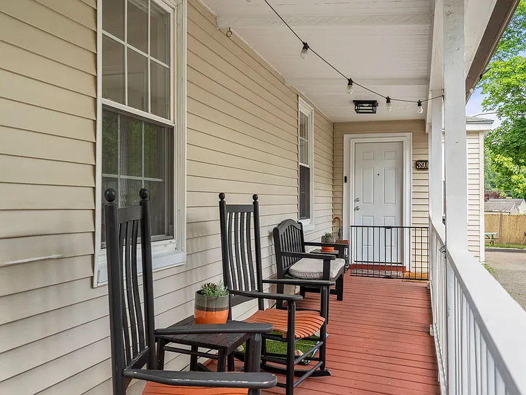 39 Forest St #39A — Photo 18
