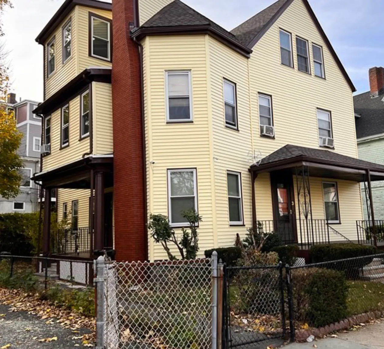 2 bed, 935 sqft, $3,000 — Photo 1