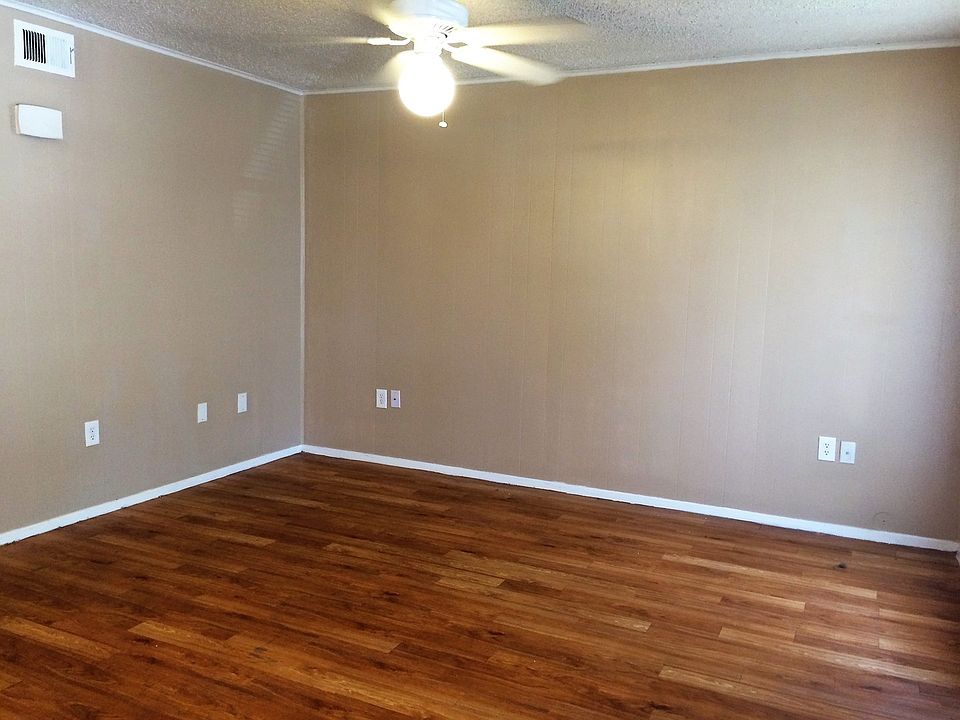 807EA1 807 E 31st St Bryan, TX Zillow Apartments for Rent in Bryan