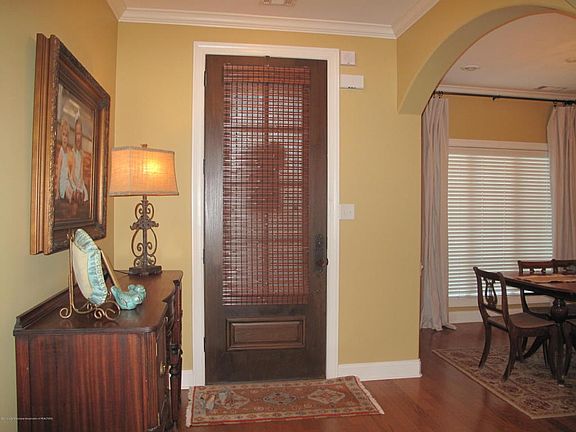 4th image of 2912 Huntley Cir