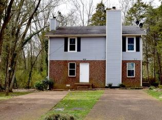 1121 Tara Ann Ct, Nashville, TN 37217