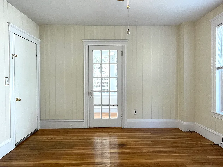 10 Boynton St #1 — Photo 9