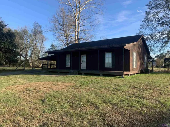 2345 Court St, Port Allen, LA 70767