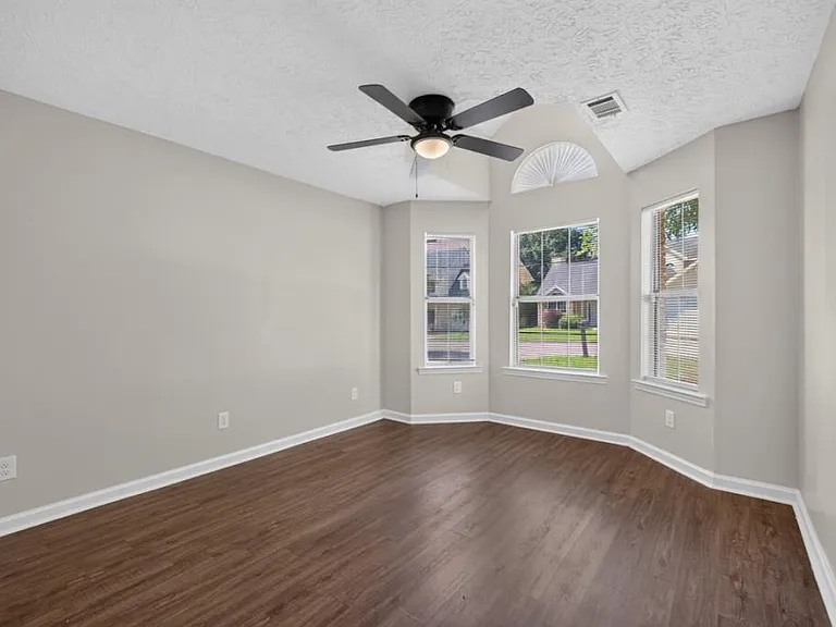 2949 Weston Brook Ln — Photo 23