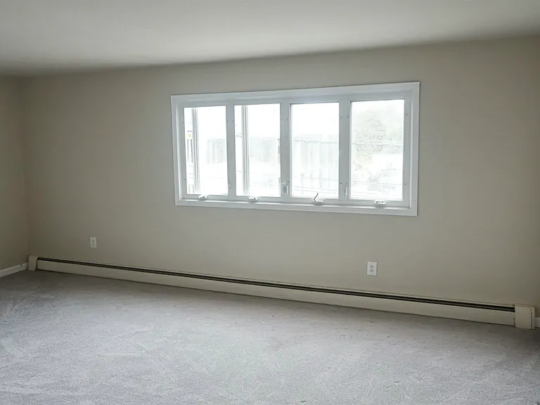 20 Oak St #2 — Photo 9