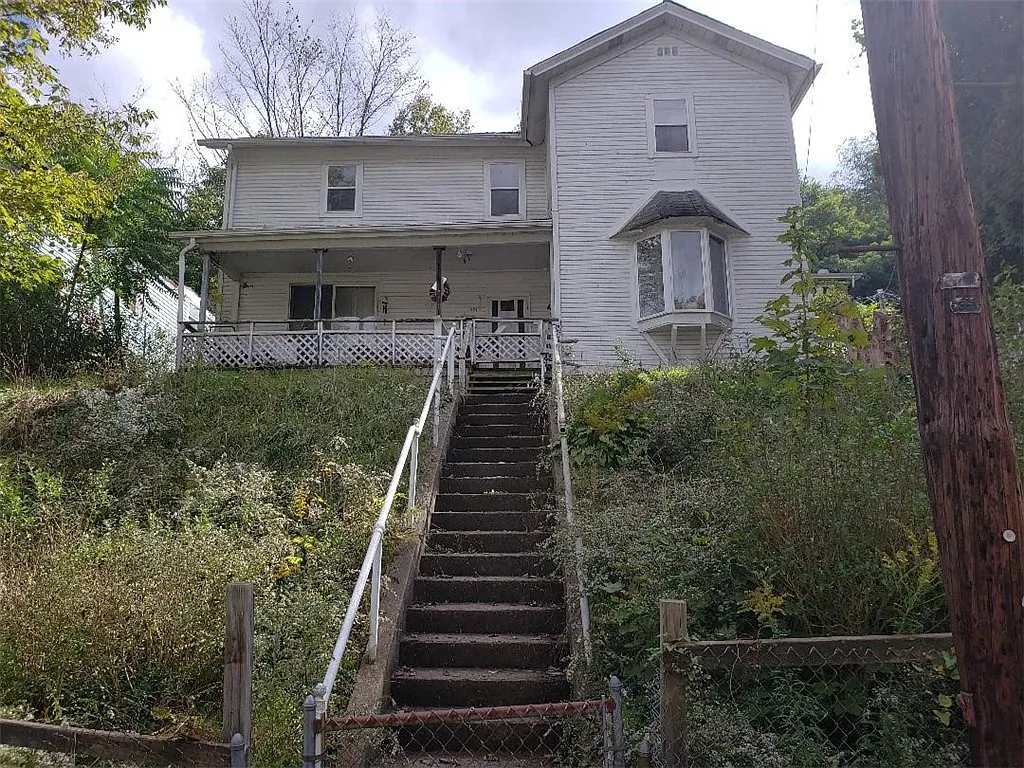 509 Highland Ave photo 1