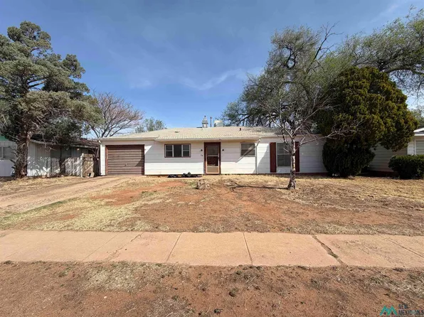 716 W 18th St, Clovis, NM 88101