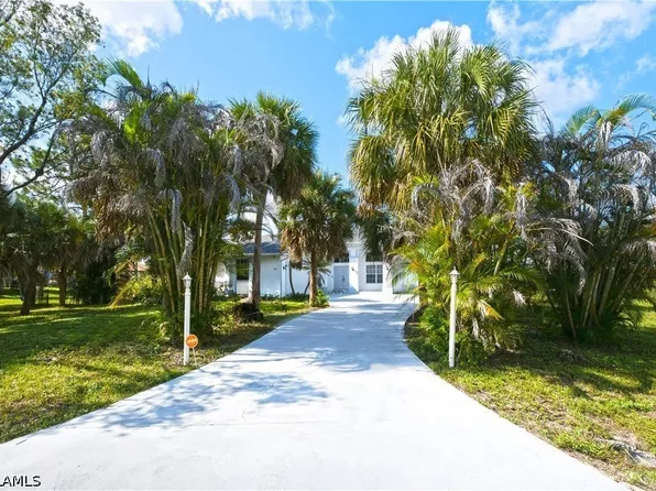 1508 E 9th St, Lehigh Acres, FL 33972