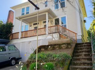4215 SW Corbett Ave, Portland, OR