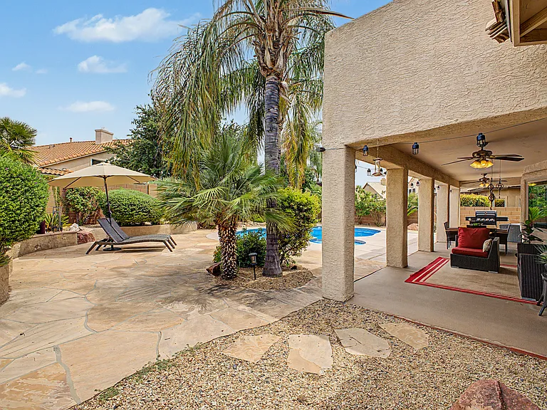 12410 N Echo Valley Dr — Photo 41