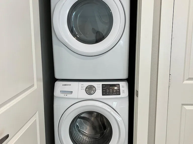 Laundry Center