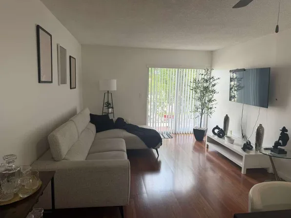 6825 W Flagler St APT 207, Miami, FL 33144