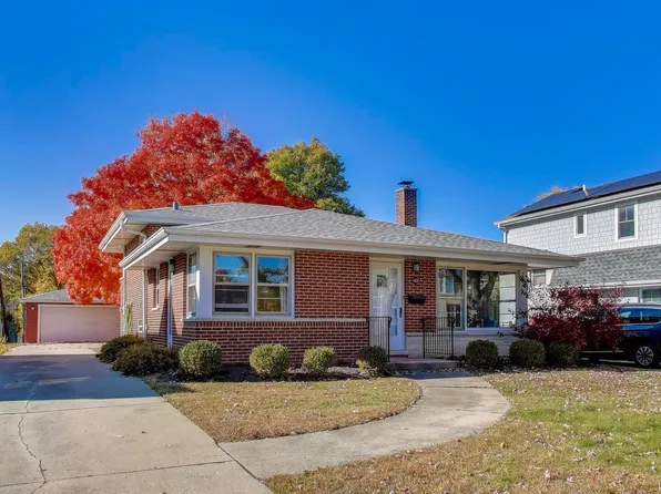 4432 Harvey Ave, Western Springs, IL 60558